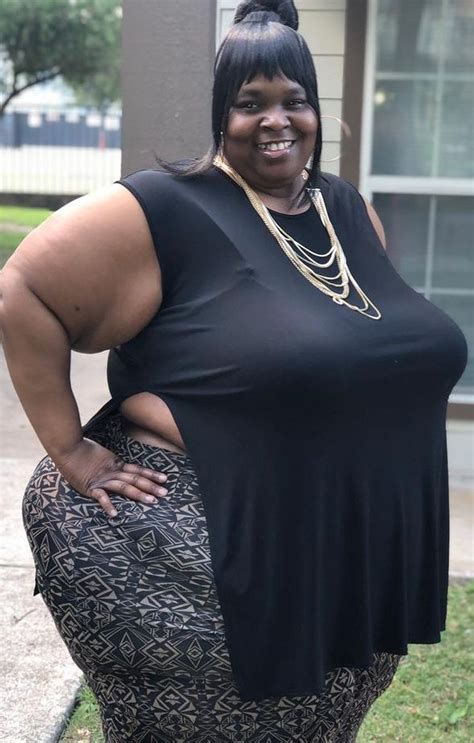 bailey yi share black chubby big tits photos