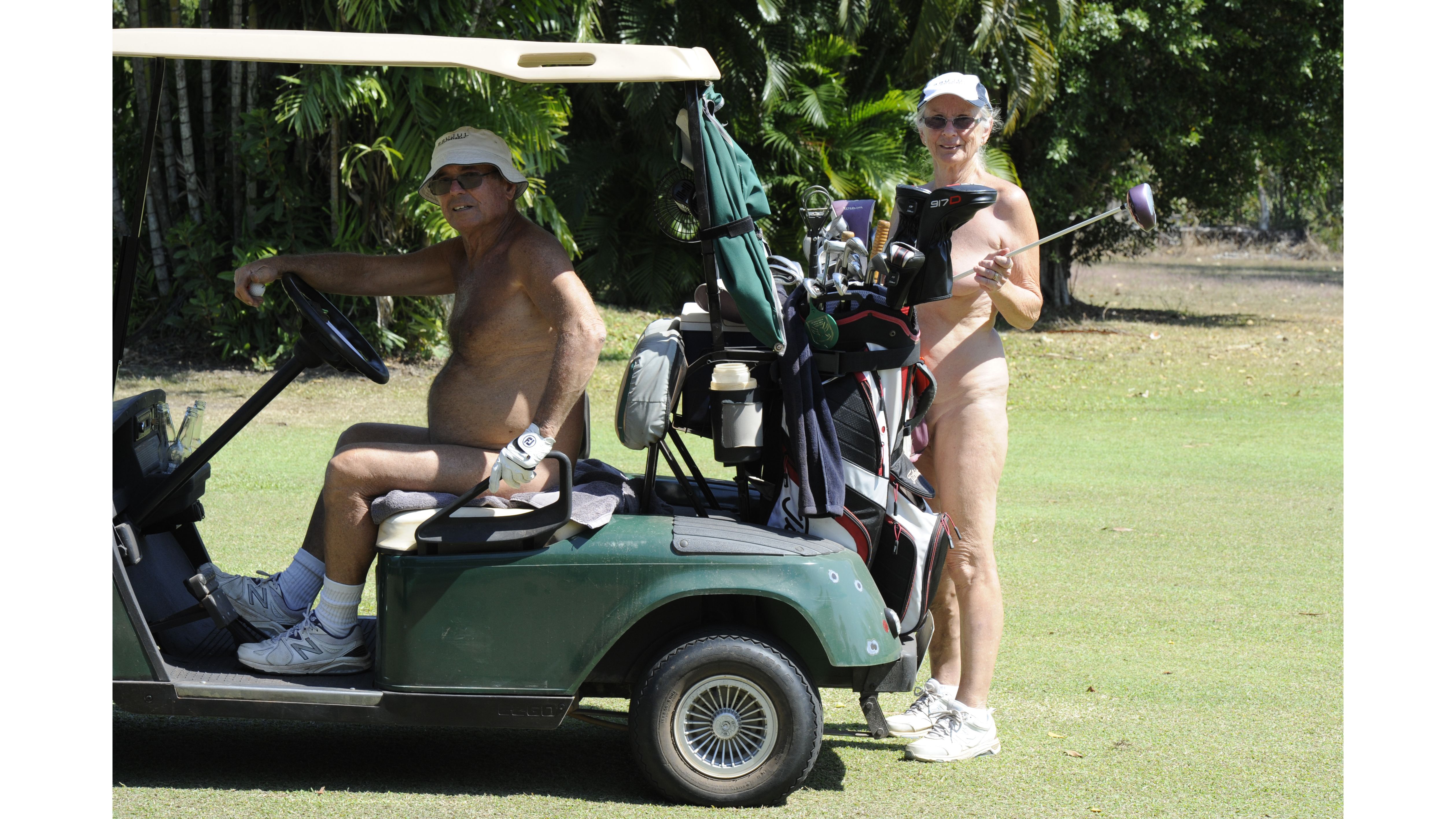 dewi jo recommends female nude golf pic