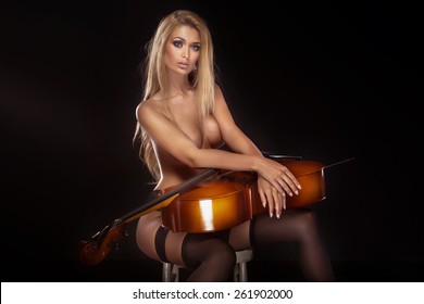 Naked Violin Player santa sexy