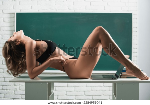 aisling brogan recommends girls naked at school pic