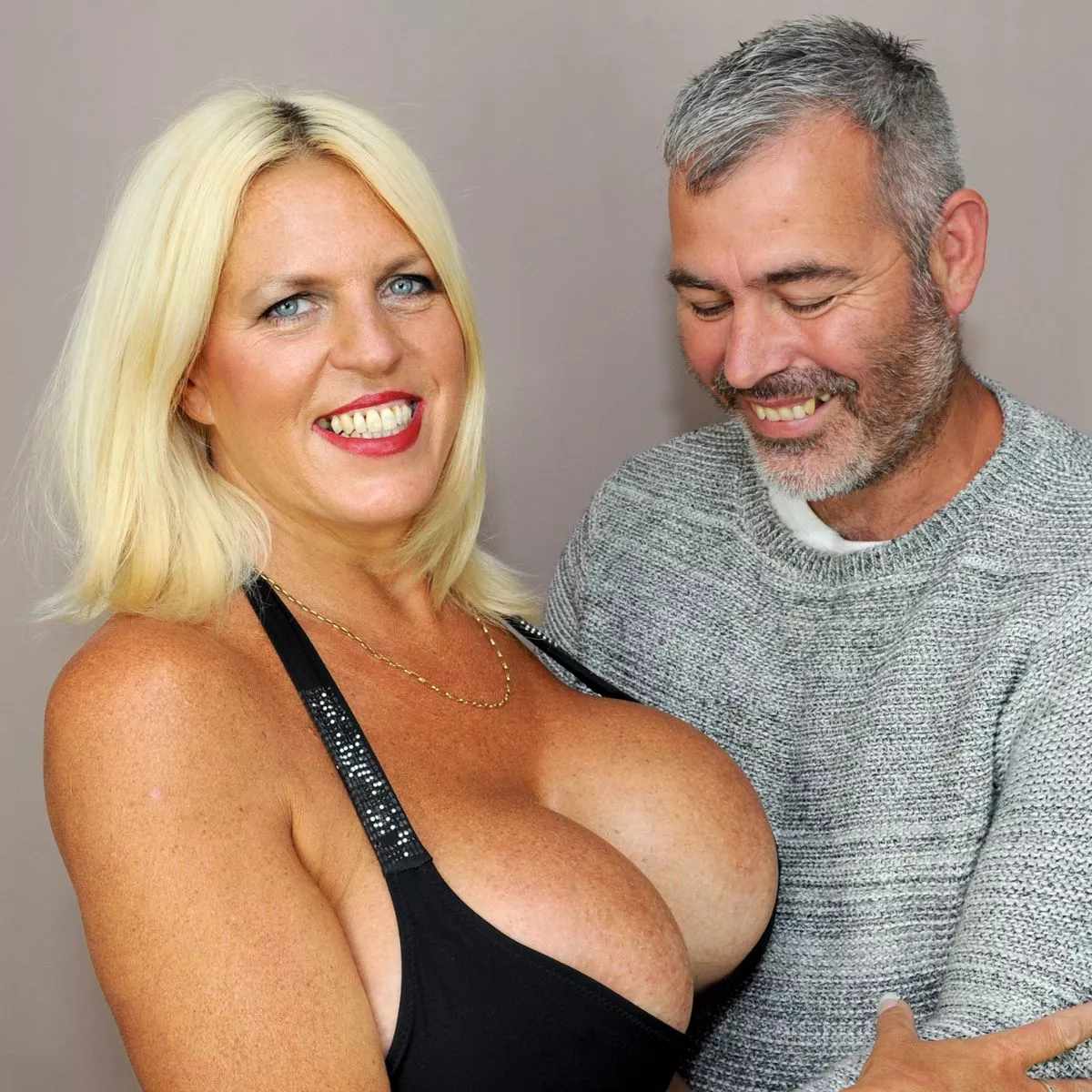 Perky Mature Tits daughters xxx