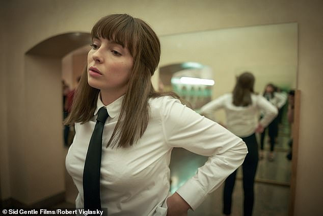 donna dolinar recommends jodie comer tits pic