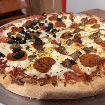 amy samms recommends abellas pizza pic