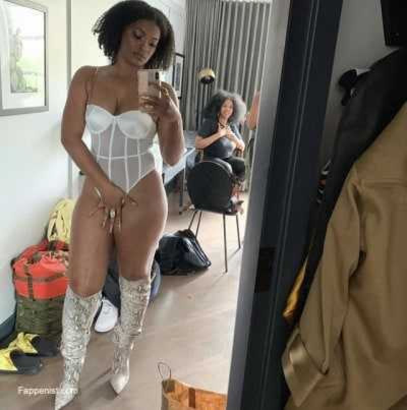 abu mlak recommends ari lennox nude pic