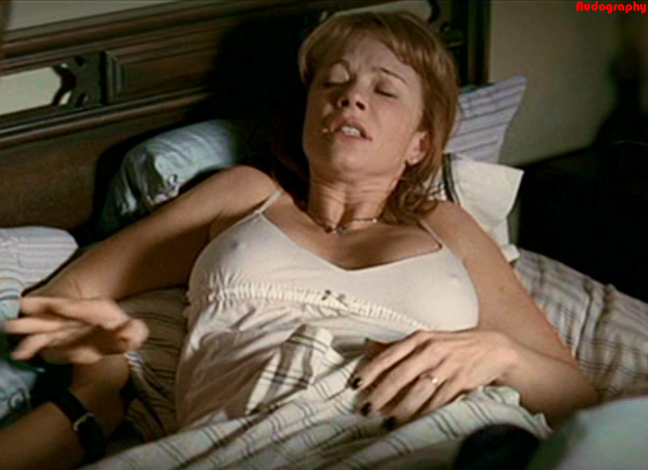 lauren holly topless