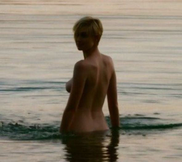 craig mcmunn recommends Elizabeth Debicki Nude