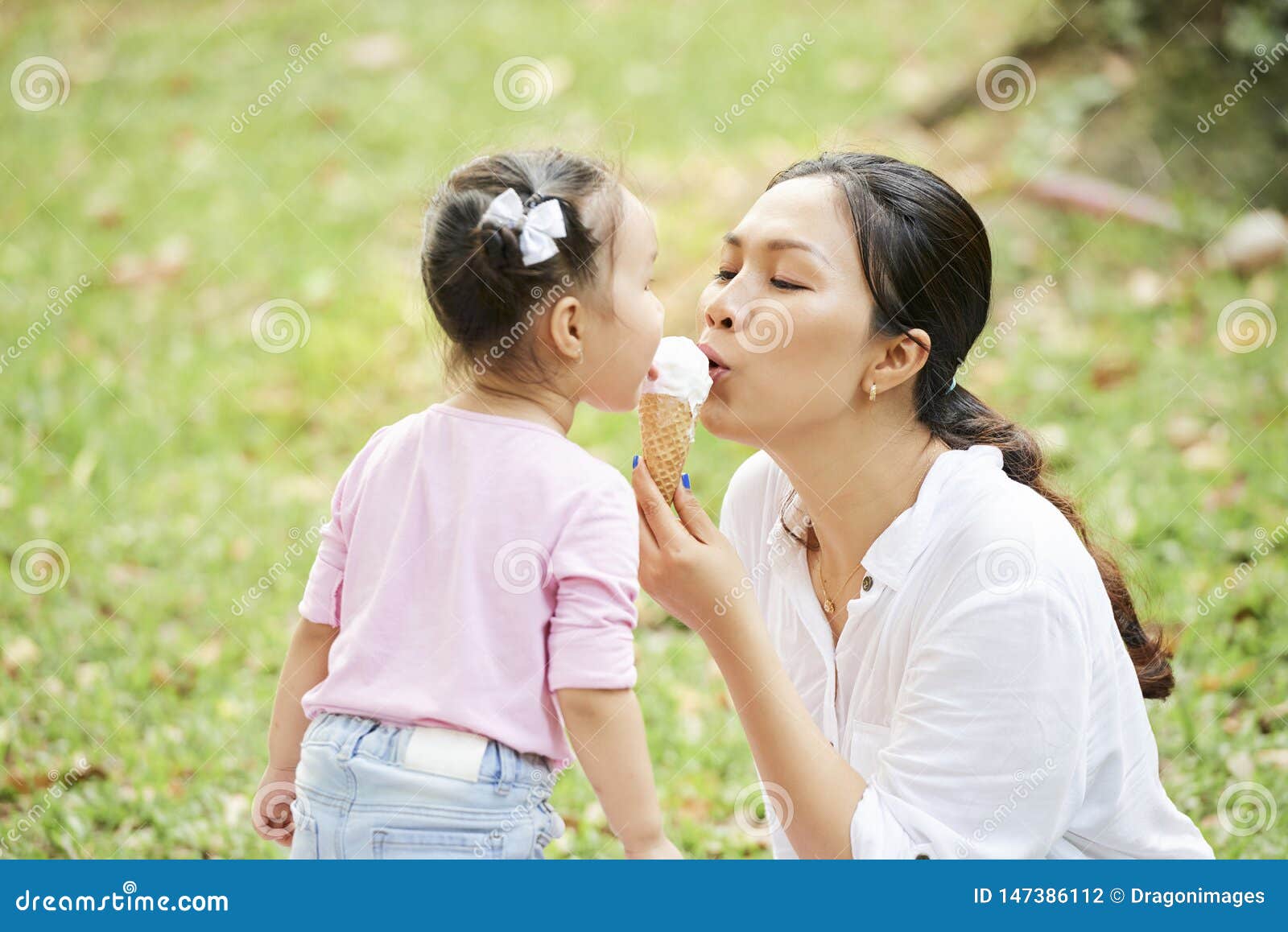 azaria williams recommends mother and daughter licking pic