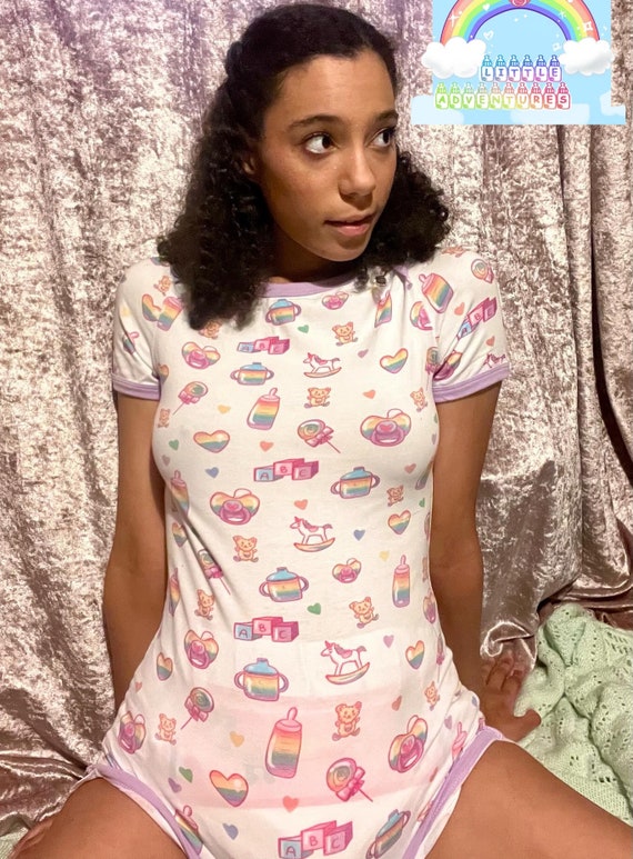 ayoola adesola recommends Ddlg Onesie