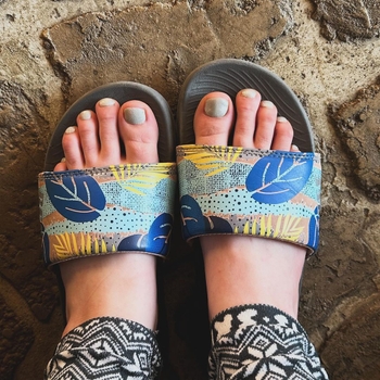 debra harmon recommends Sativa Skies Feet