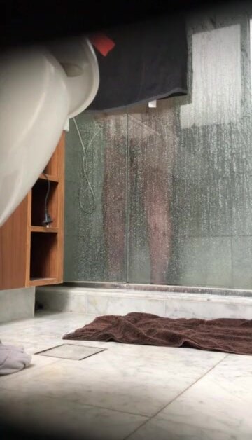 dennis sng share hidden shower mast photos