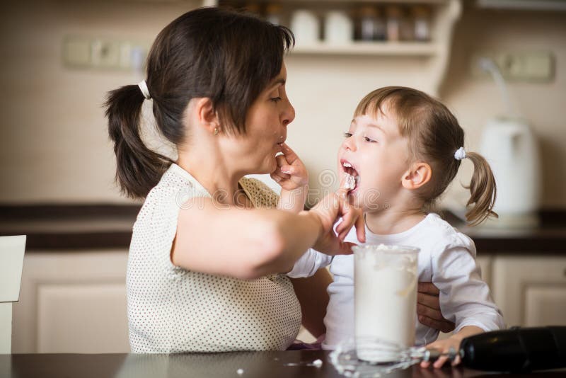 ann langley add licking daughter photo