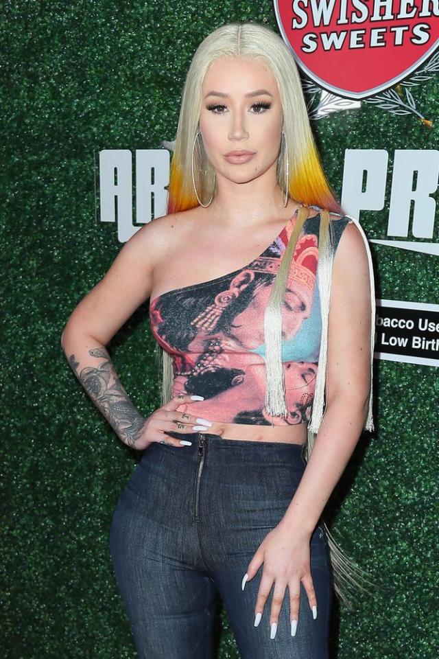 claire brister share iggy azalea nudes leaks photos