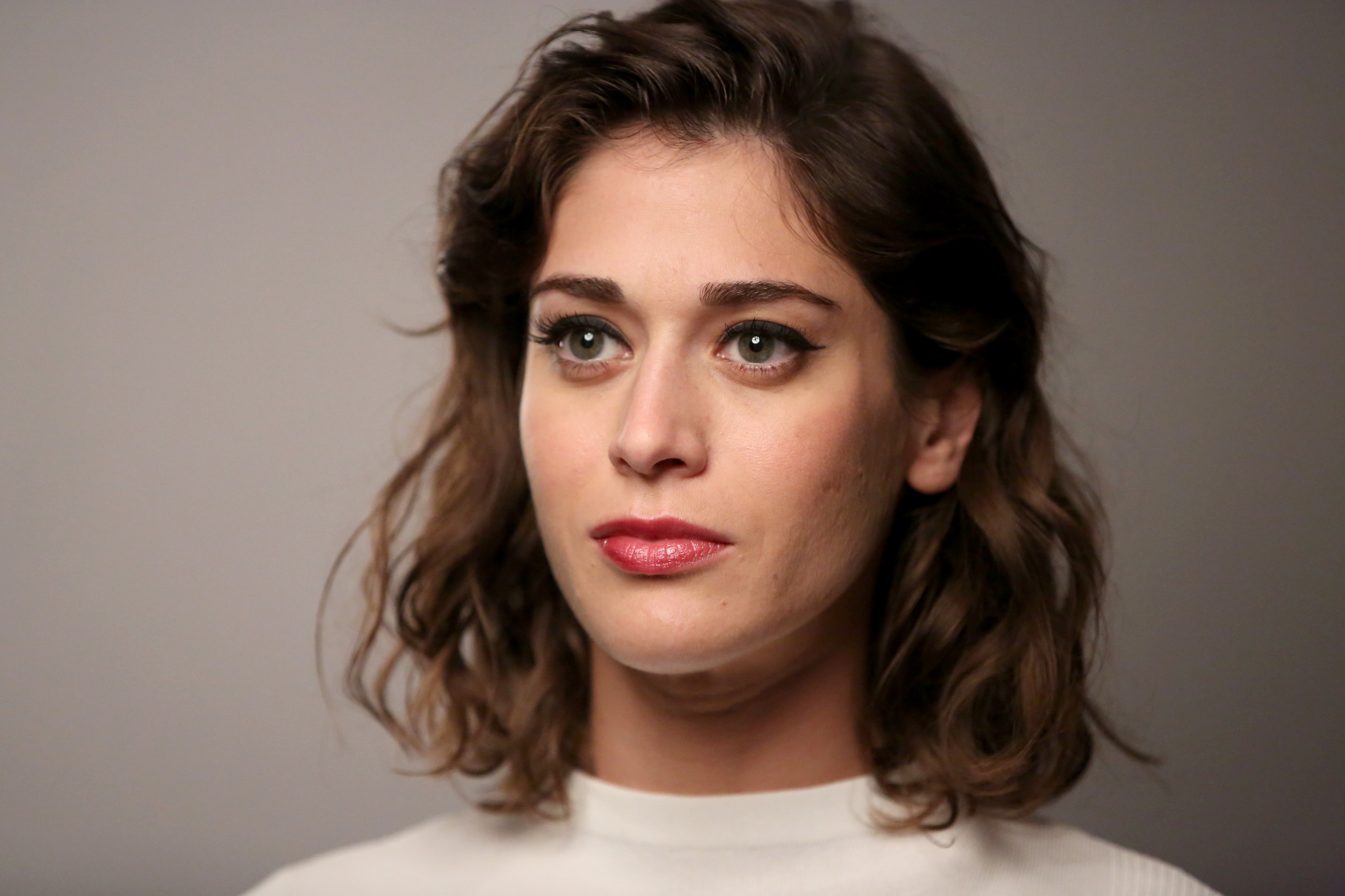 daniel mortlock add photo lizzy caplan butt