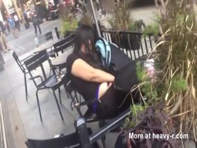 videos of women masturbating in public