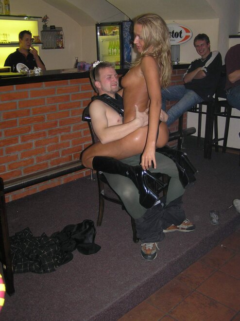 naked lap dance