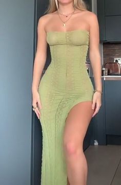 donna pearcey recommends sundress no panties pic