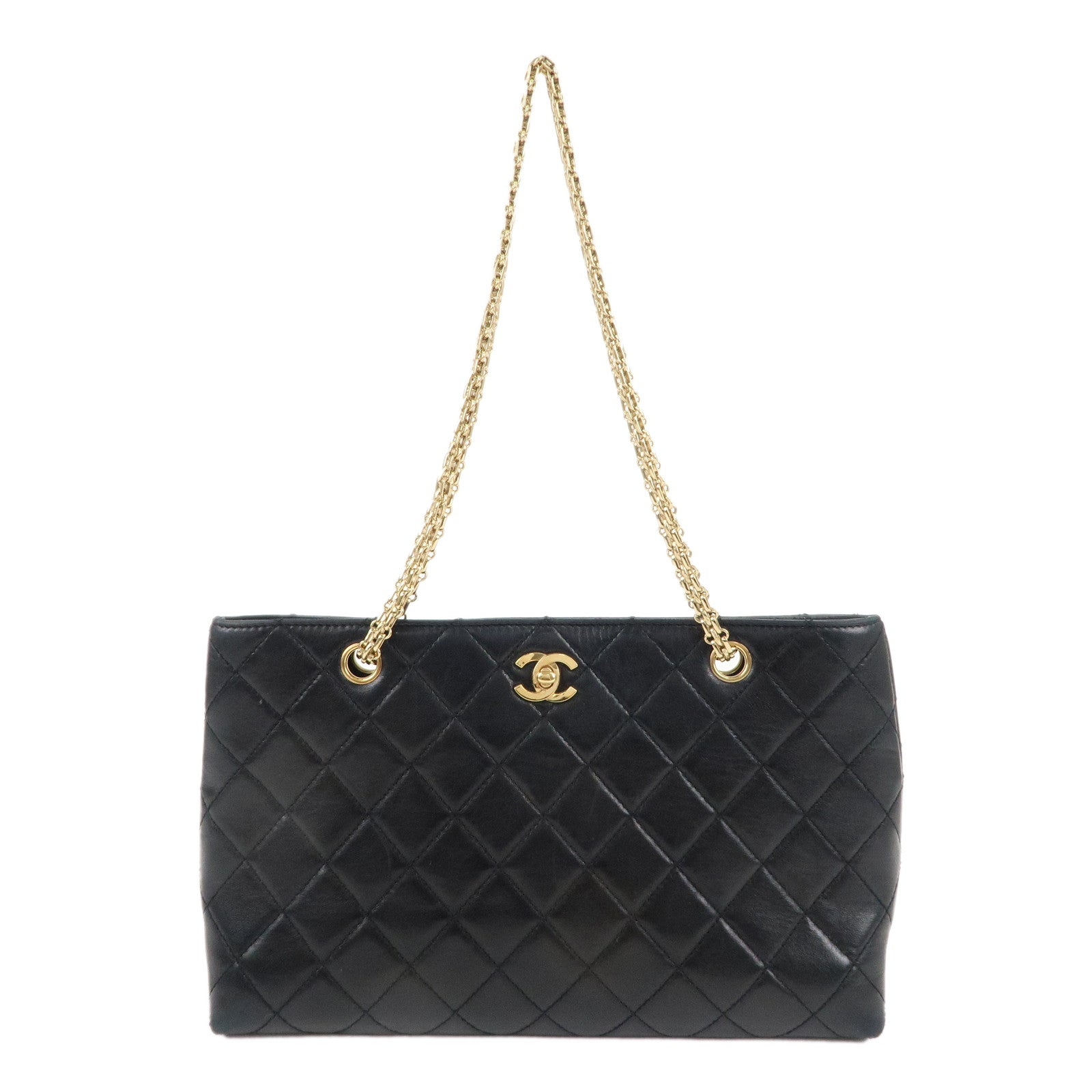 claude clyde recommends Chanel Santina