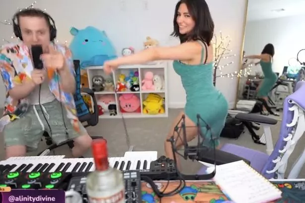 dina vogel recommends twitch streamer nip slip pic