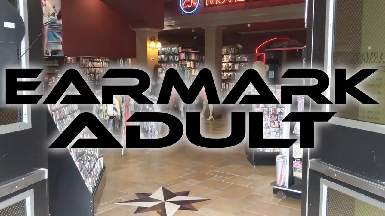 dan smailes share adult store arcade photos