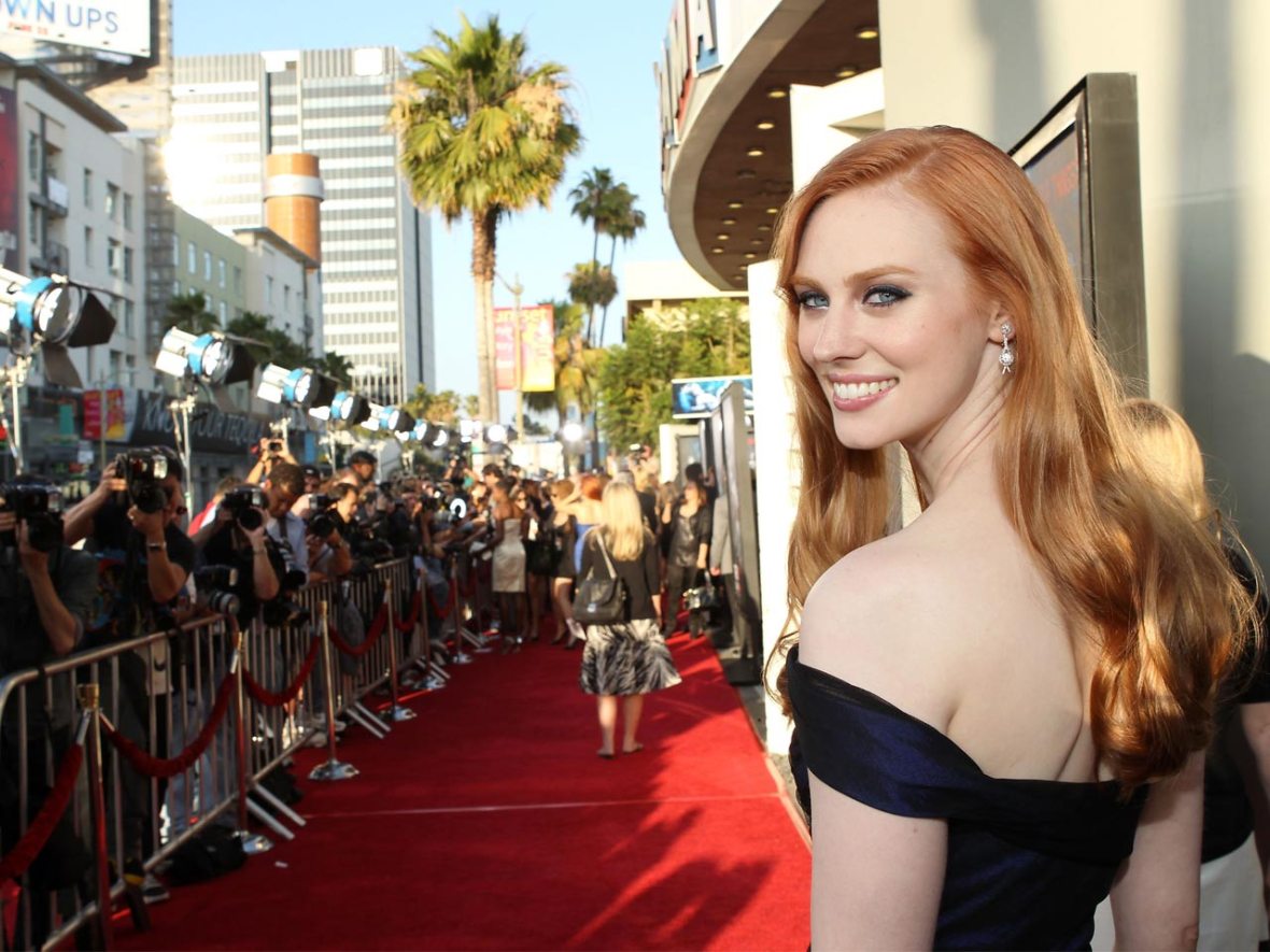 dianne reinhardt recommends Deborah Ann Woll Bikini