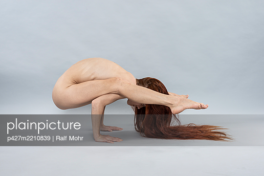 alexis stephenson add nude yoga moves photo