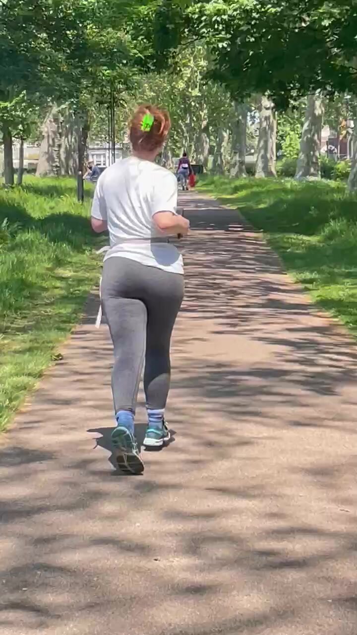 Pawg Yoga Pants babe sunshine