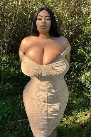 diana sakala add giant african tits photo