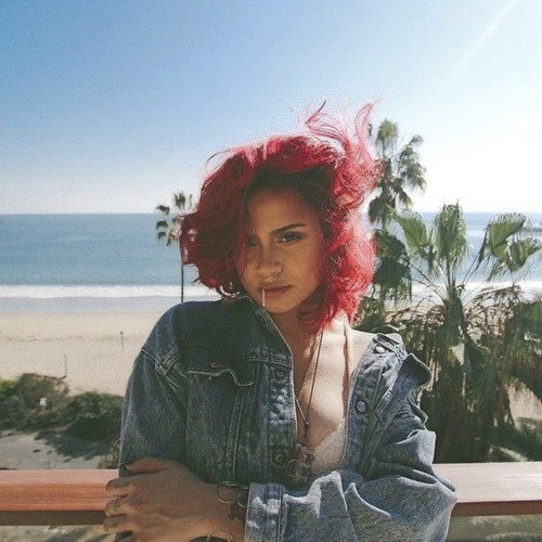 charlie amos add kehlani red hair photo