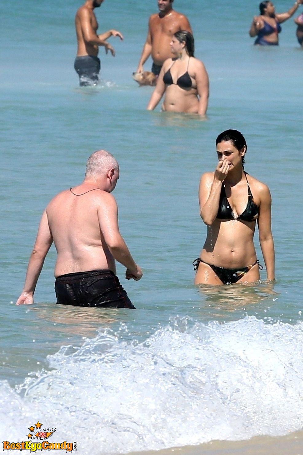 abby pompa recommends morena baccarin bikini pic