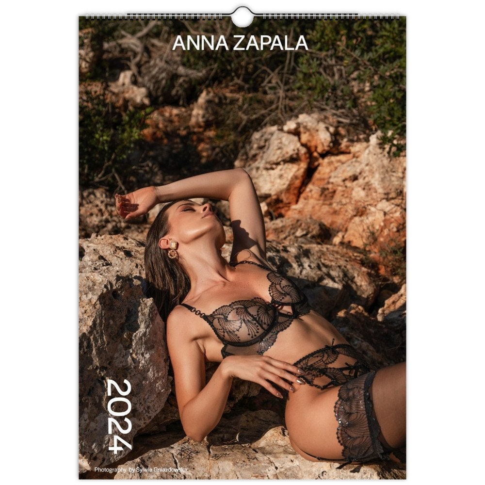 deidre hines recommends Anna Zapala Naked