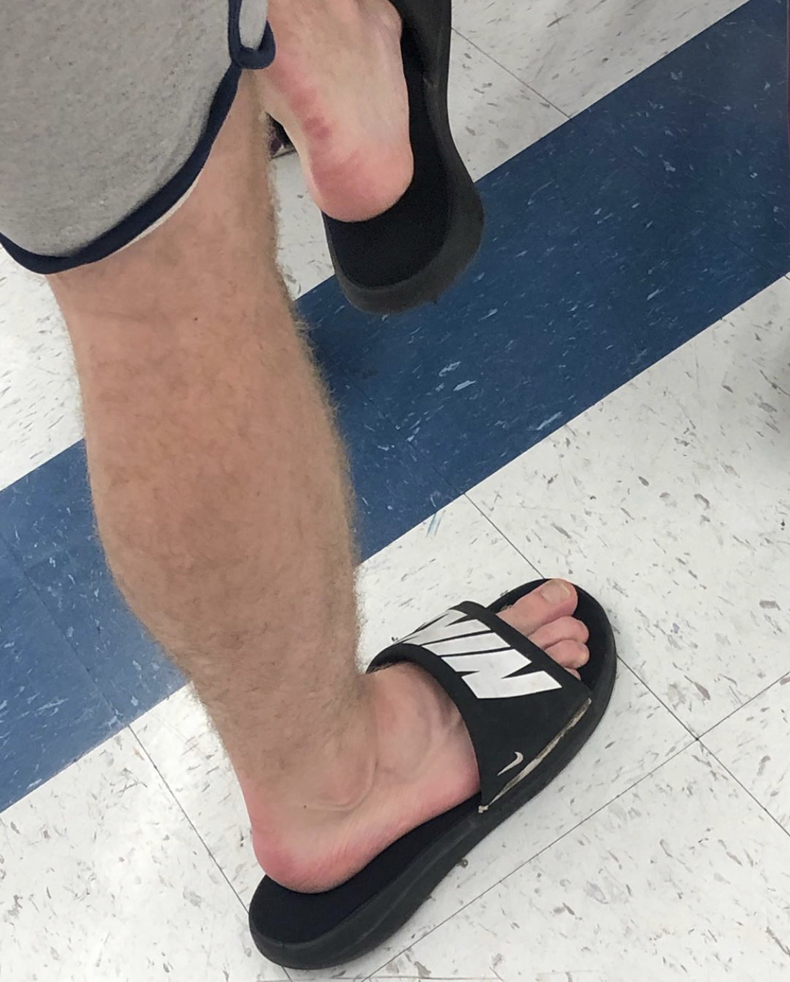 alesha salyers recommends Nike Slides Porn