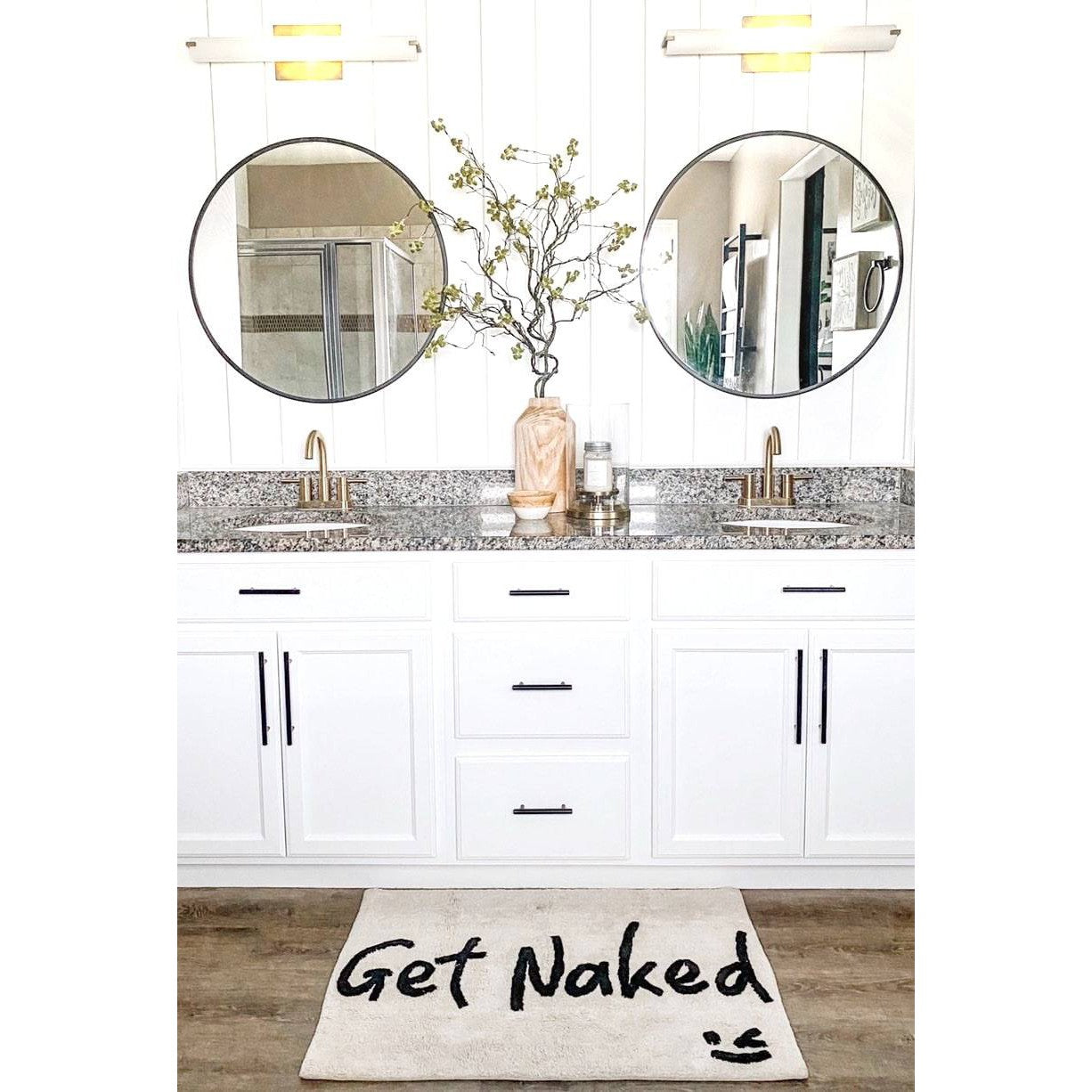 buck snyder add naked kitchen cleaning photo