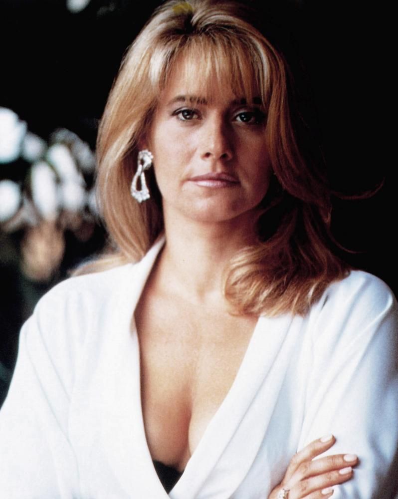 adelina vega recommends lorraine bracco sexy pic