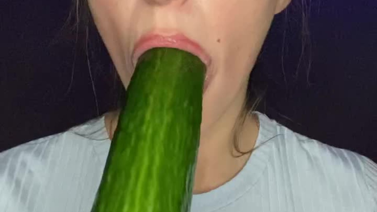 chrissy gould recommends deepthroating cucumber pic