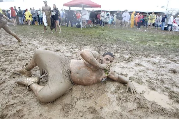 brian bitzer recommends naked mud fight pic