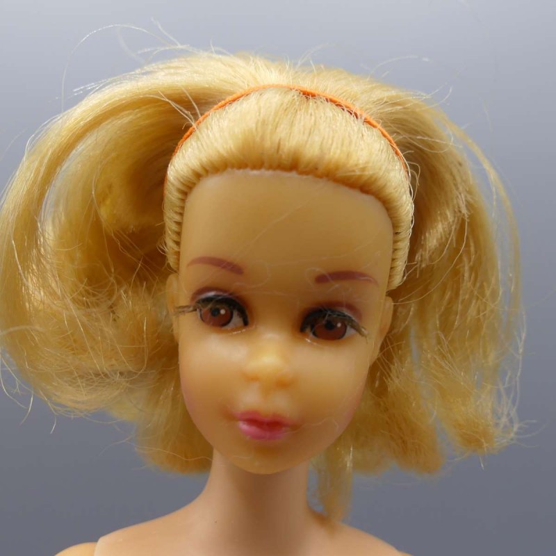 blonde barbie with bangs