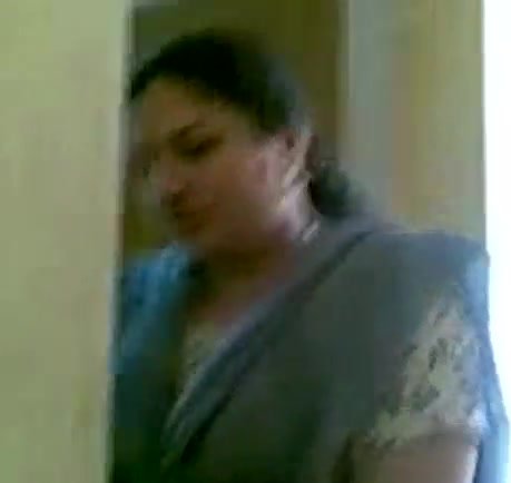 baba hassan add aunty stripping photo