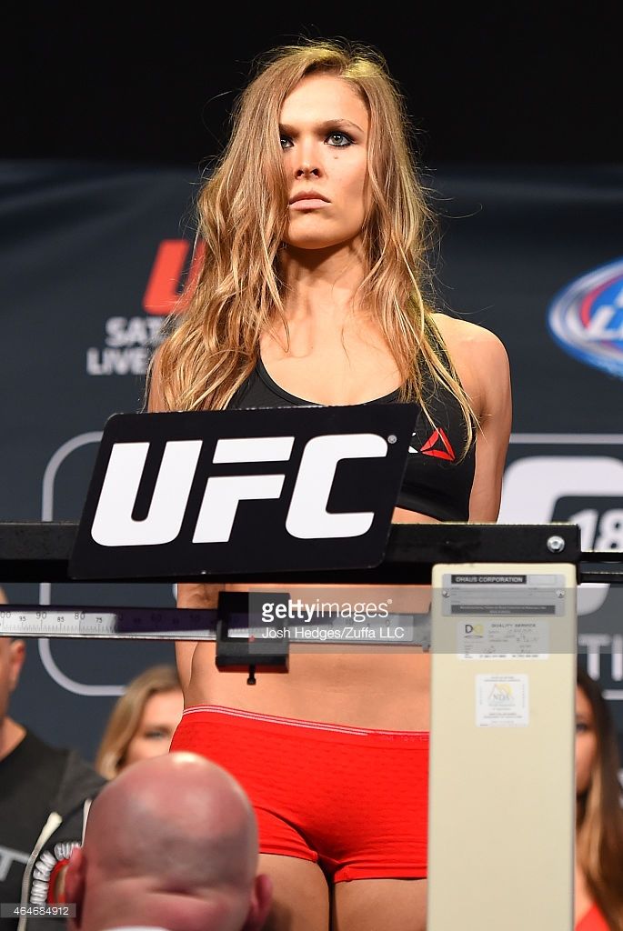 arturo velazco recommends ronda rousey cameltoe pic