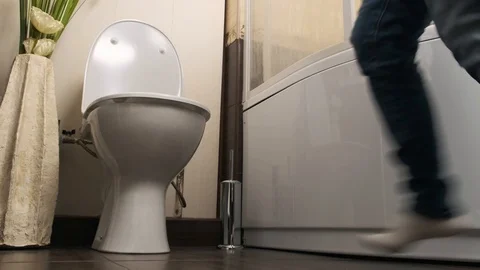 pooping ladies videos