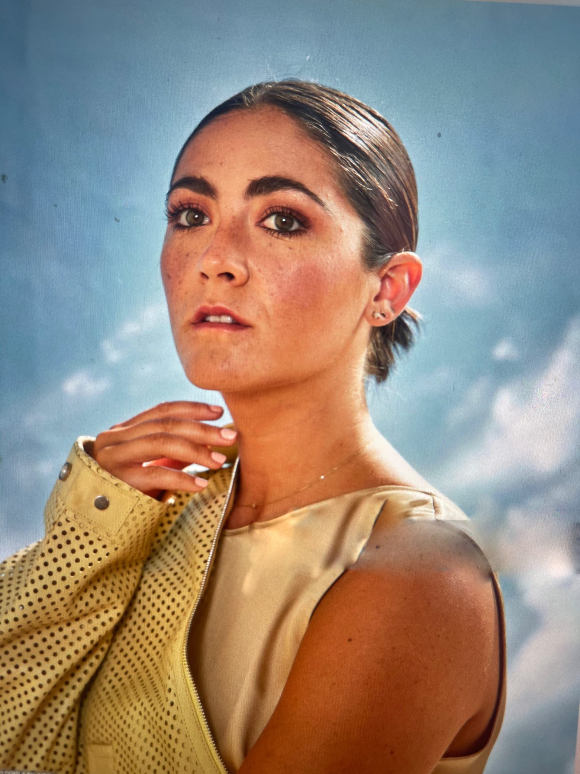 belinda staub add isabelle fuhrman hot photo