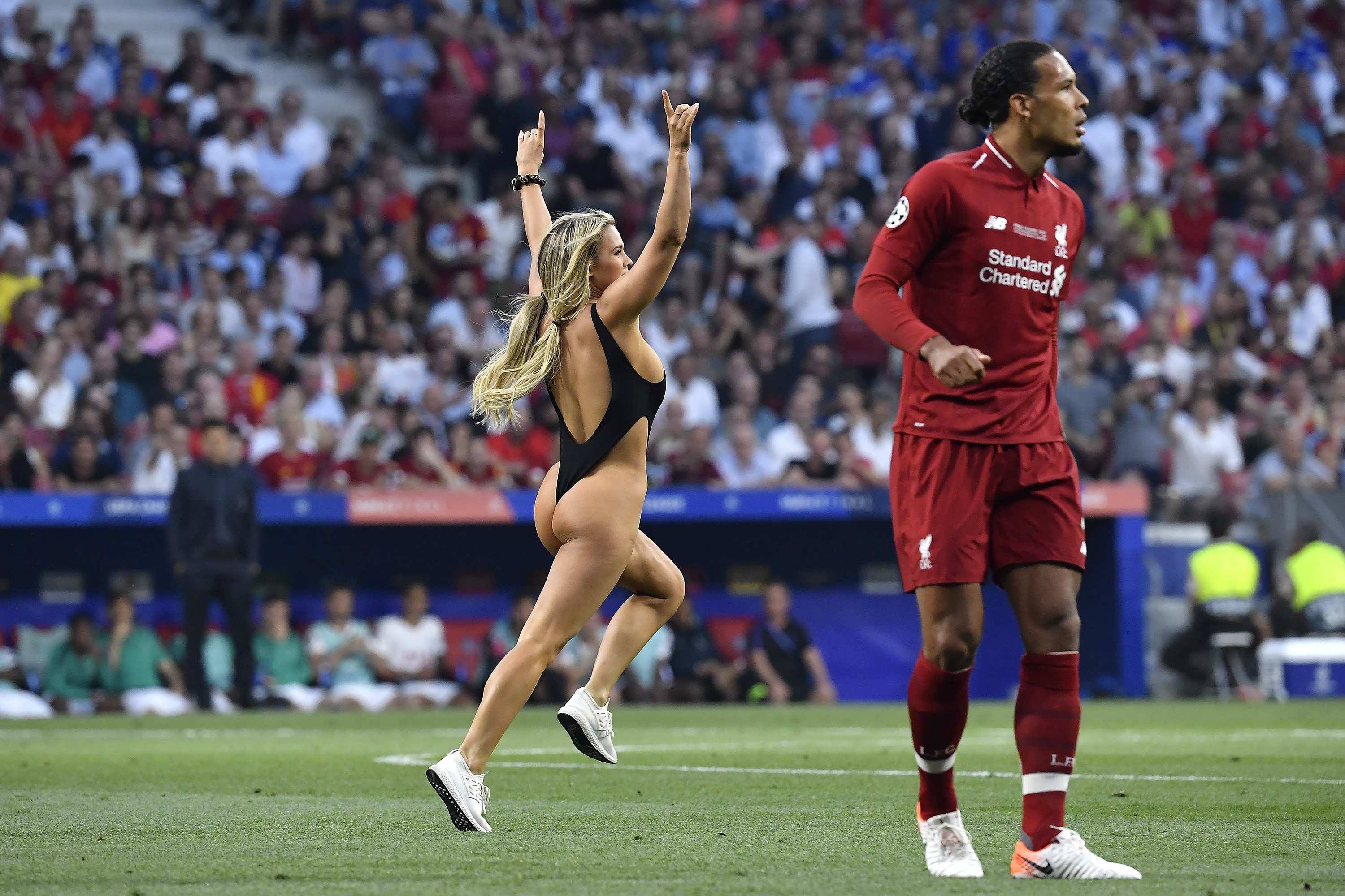 carey howington recommends Hottest Streaker