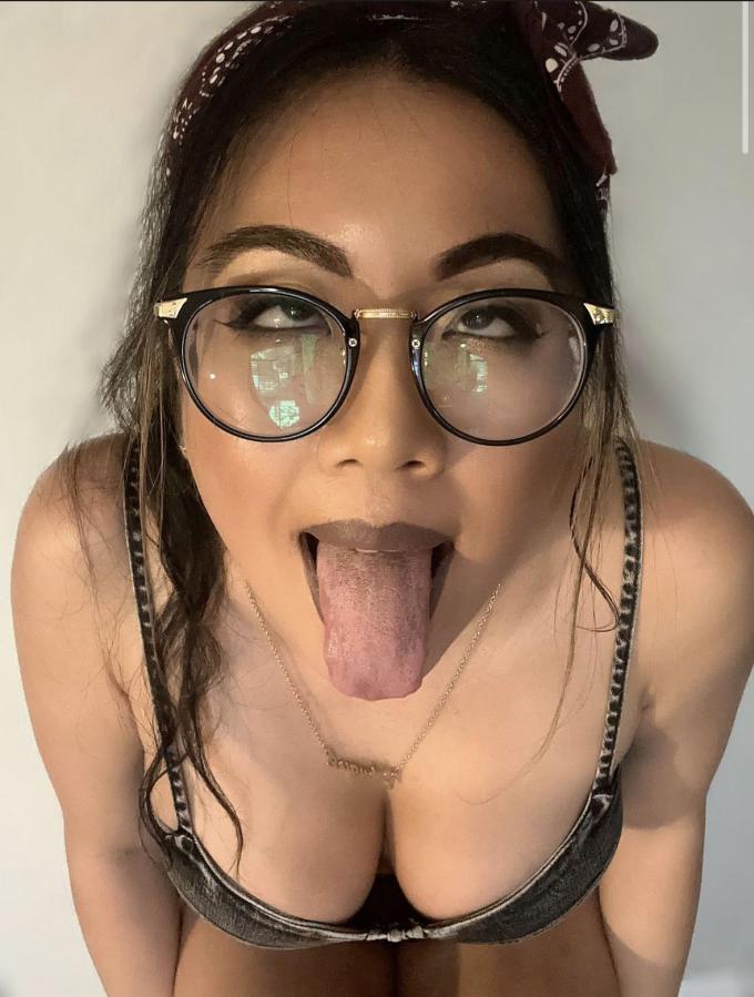 asian milf boobs