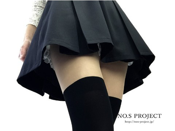 celio nunes recommends Under The Skirt