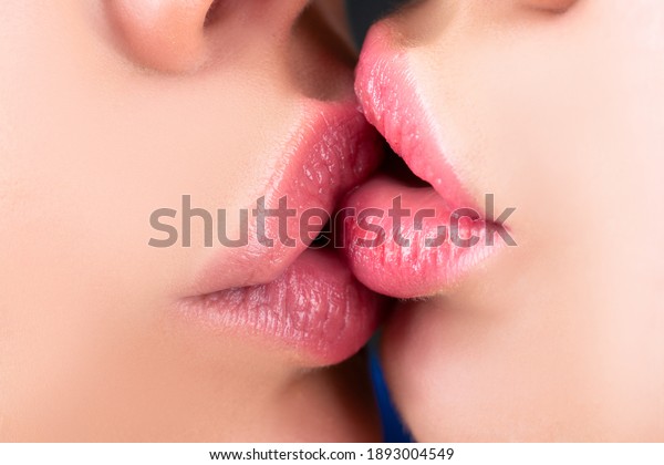 bethany bauman recommends Black Lesbians Tongue Kissing