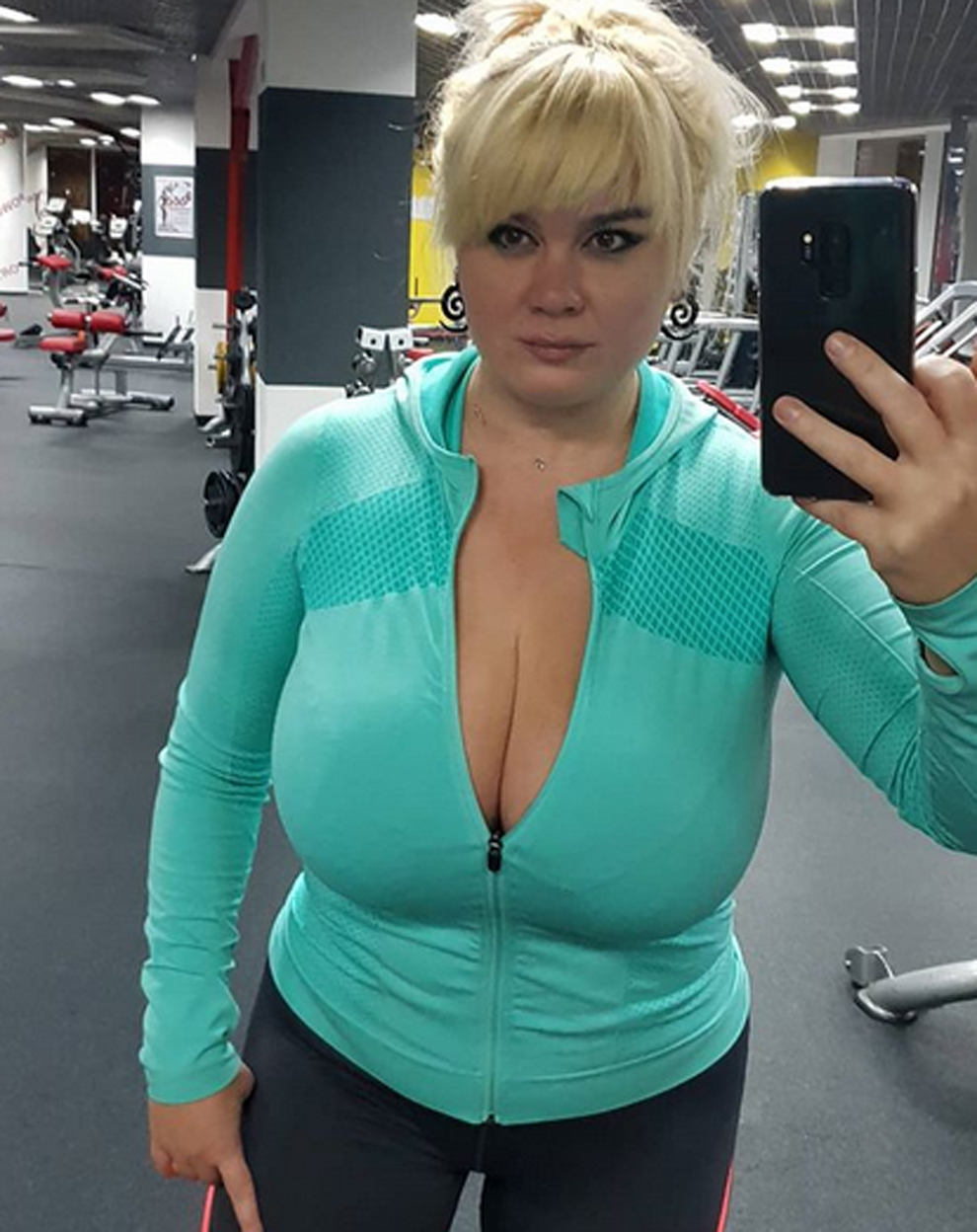 caroline stromblad recommends Busty Big Milf