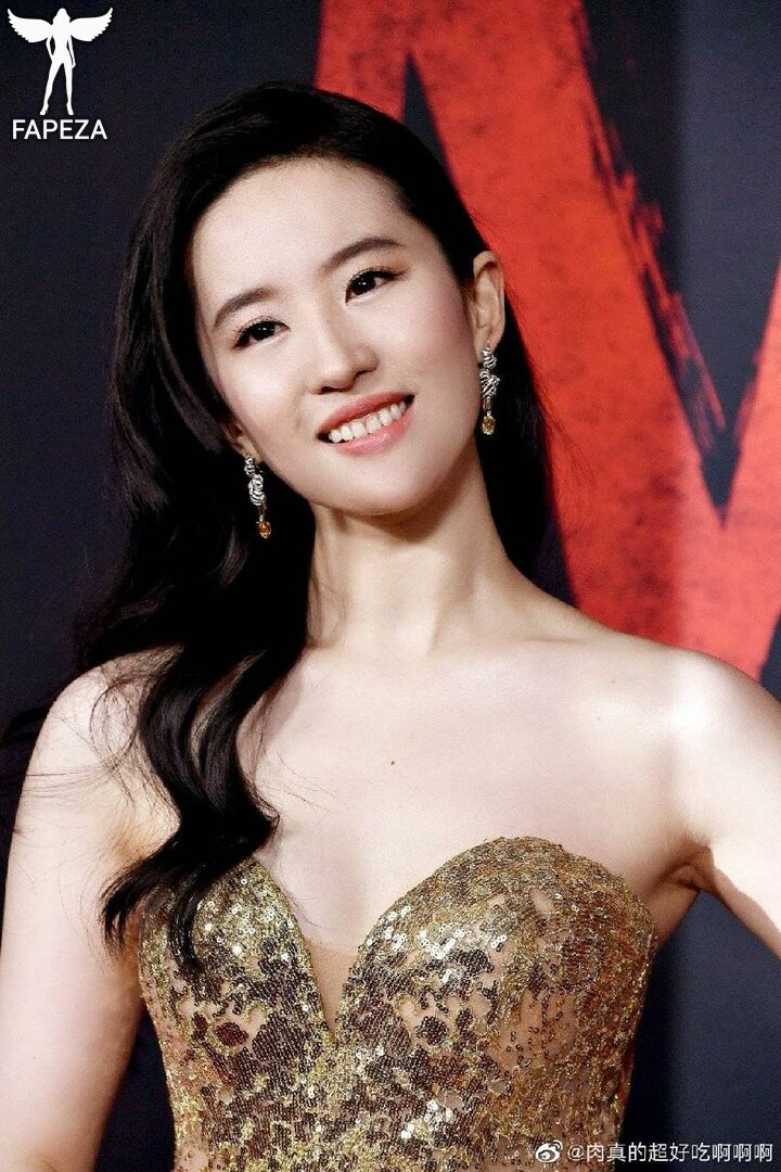 cecilia casillas add liu yifei nude photo