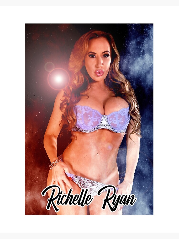 christopher cravey recommends richelle ryan thong pic