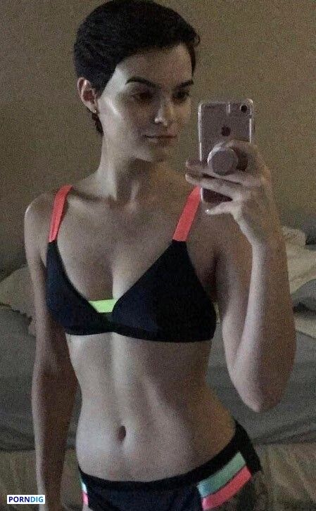 aylin gutierrez add brianna hildebrand nude photo