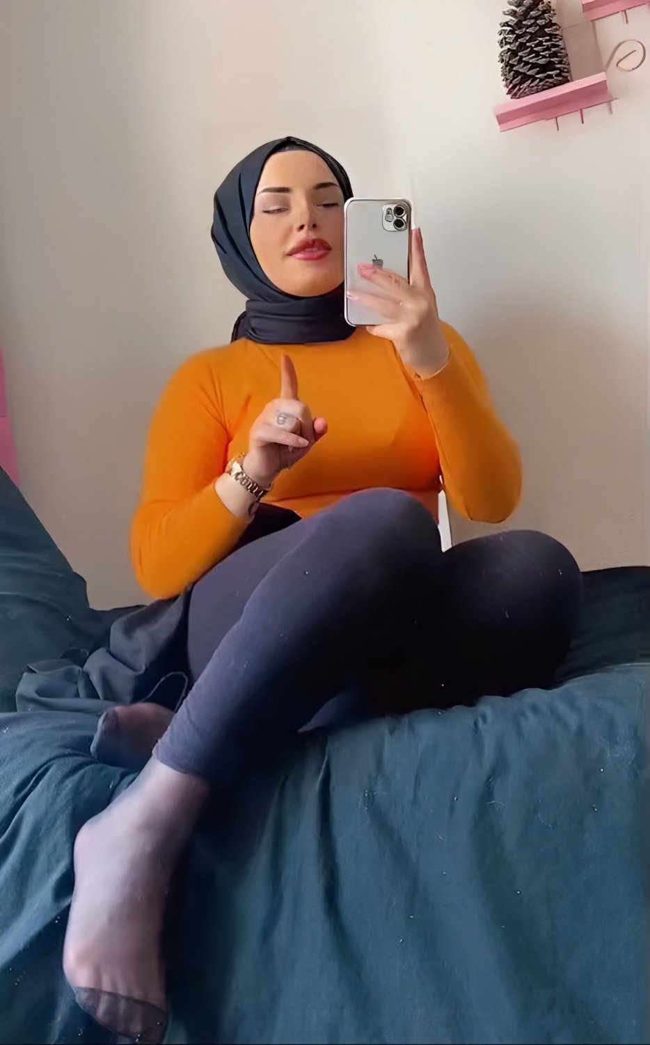 birds eye view add photo hijab feet porn