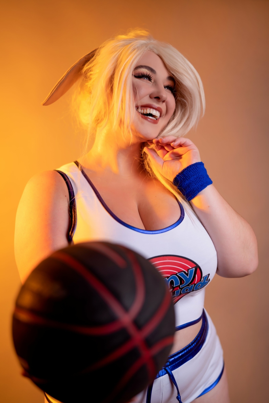 Best of Lola bunny cosplay